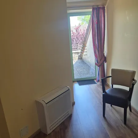 Hotel Logis L'instant Mont Le Viaur 3*