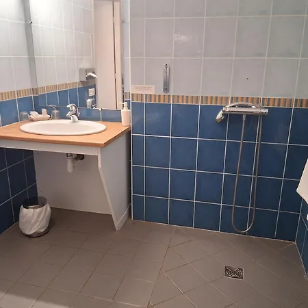 Logis L'instant Mont Le Viaur 3* Saint-André-de-Najac