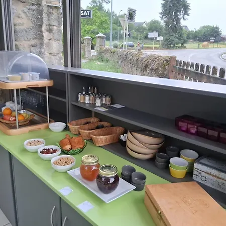 호텔 Logis L'instant Mont Le Viaur Saint-André-de-Najac