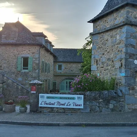 Hotel Logis L'instant Mont Le Viaur
