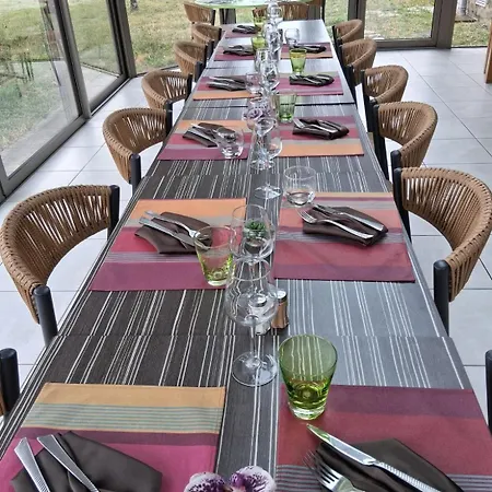 Logis L'instant Mont Le Viaur 3* Saint-André-de-Najac