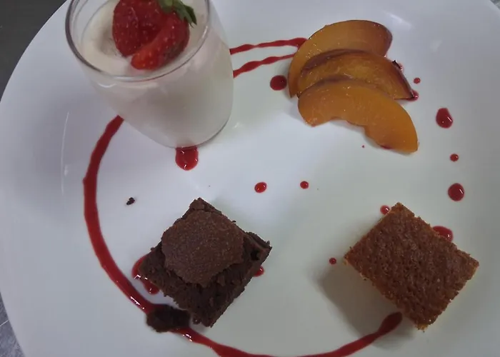 Logis L'instant Mont Le Viaur 3* Saint-André-de-Najac